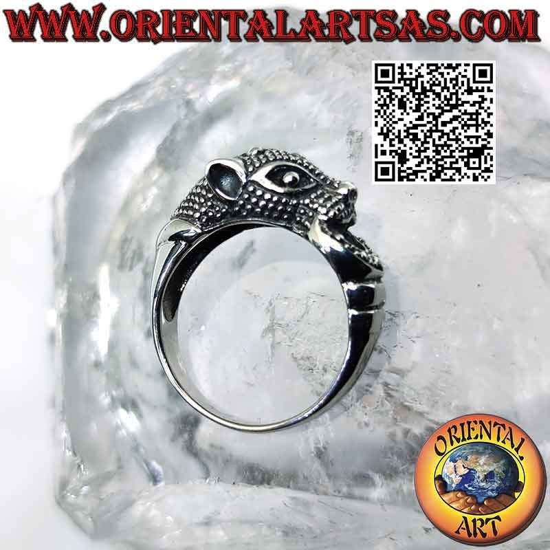 Silver ring, leopard head grabbing a ring