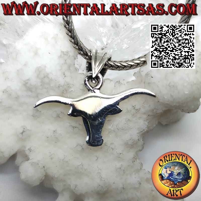Silver pendant in the shape of a smooth and flat bison head