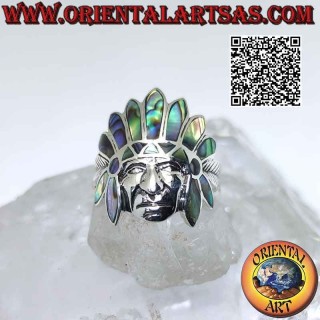 Bague en argent, tête de sauge indienne amérindienne avec coiffe d'ormeau (paua) et visage lisse
