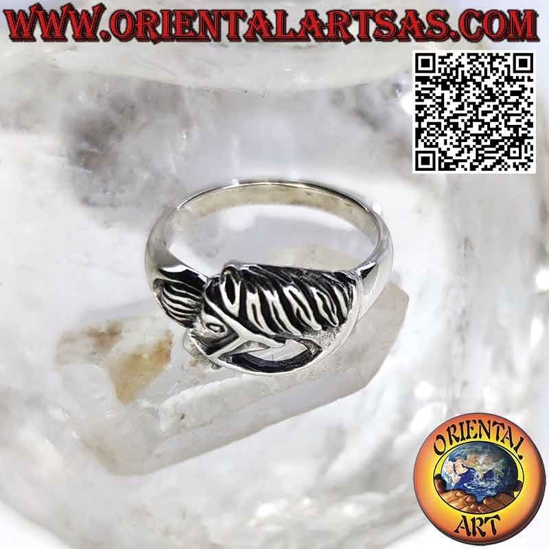 Bague en argent, tête de cheval avec bride profilée
