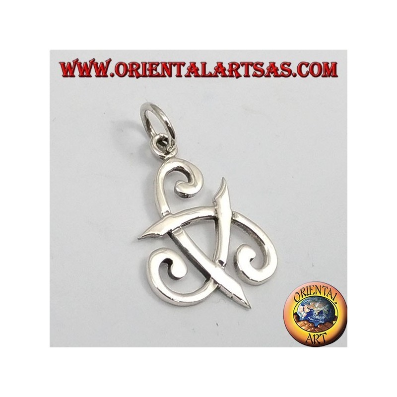pendentif en argent, tricorne d'Odin ou de corne triskell