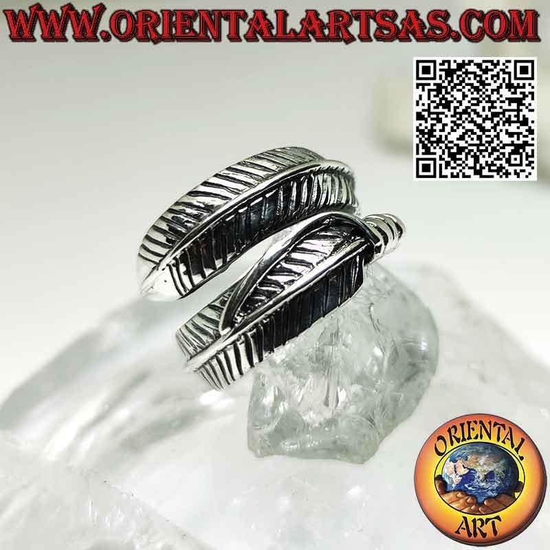 Bague en argent avec une longue plume ajustable arrondie et épaisse, symbole de purification