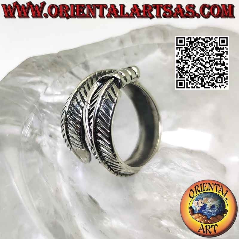Anello in argento a lunga piuma bombata e spessa regolabile, simbolo di purificazione