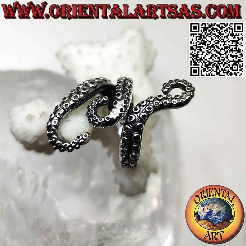 Anillo de plata, los tres tentáculos del pulpo envolvente (pulpo) o pulpo