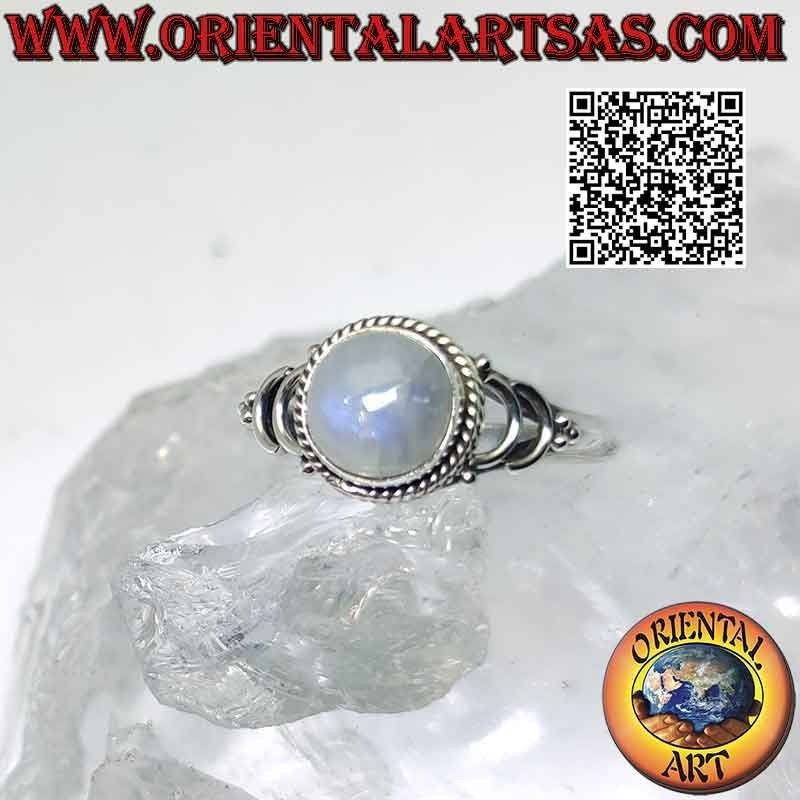 Anillo de plata con piedra lunar arcoíris redonda y gancho en U