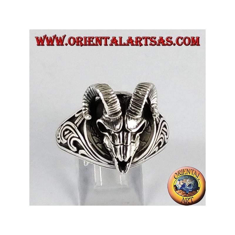 Bague en argent crâne de bélier