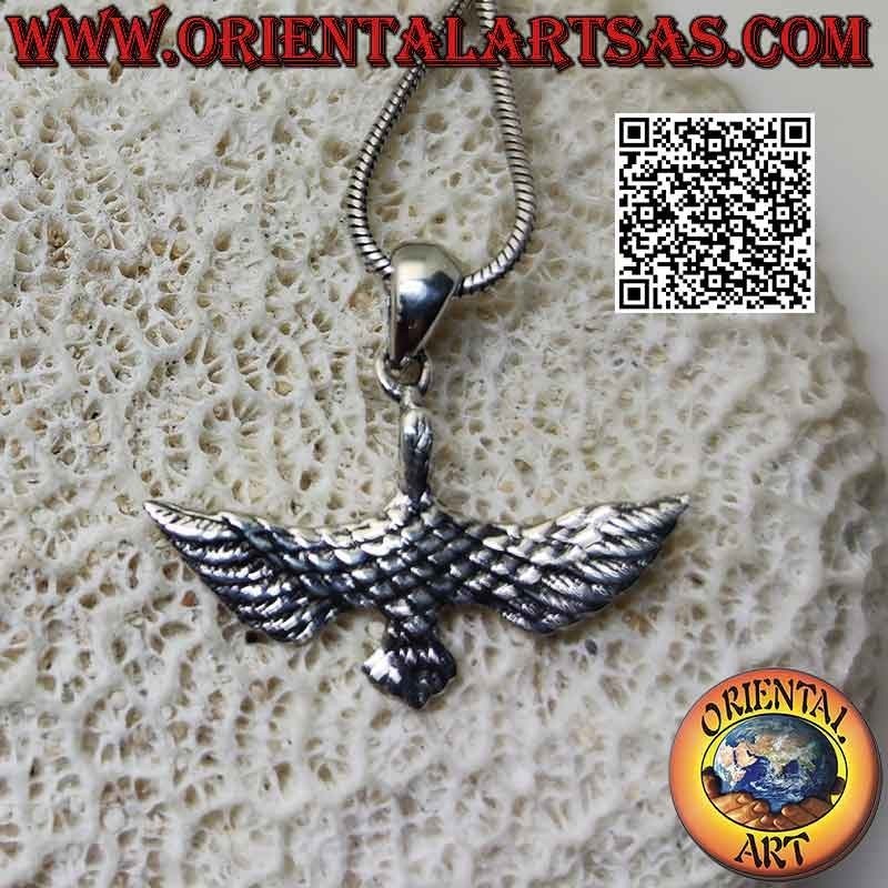 Pendentif en argent héron en vol aux ailes déployées (vue de dessus)
