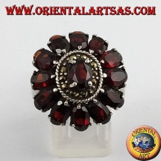 oval silver ring, with 13 garnets natural oval faceted and marcasite