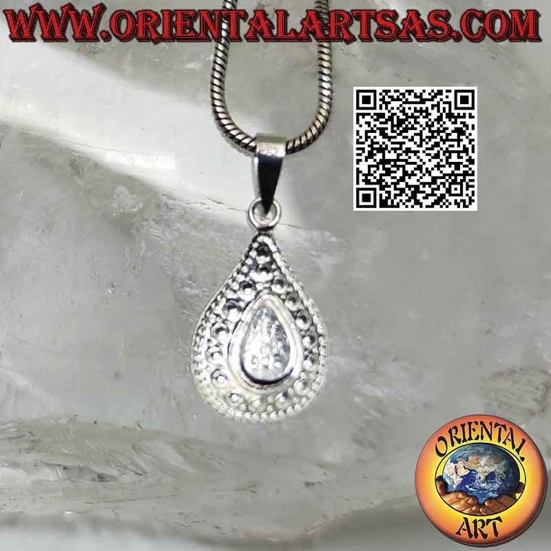 Colgante de plata con ónix en forma de lágrima y decoración de bolas en relieve