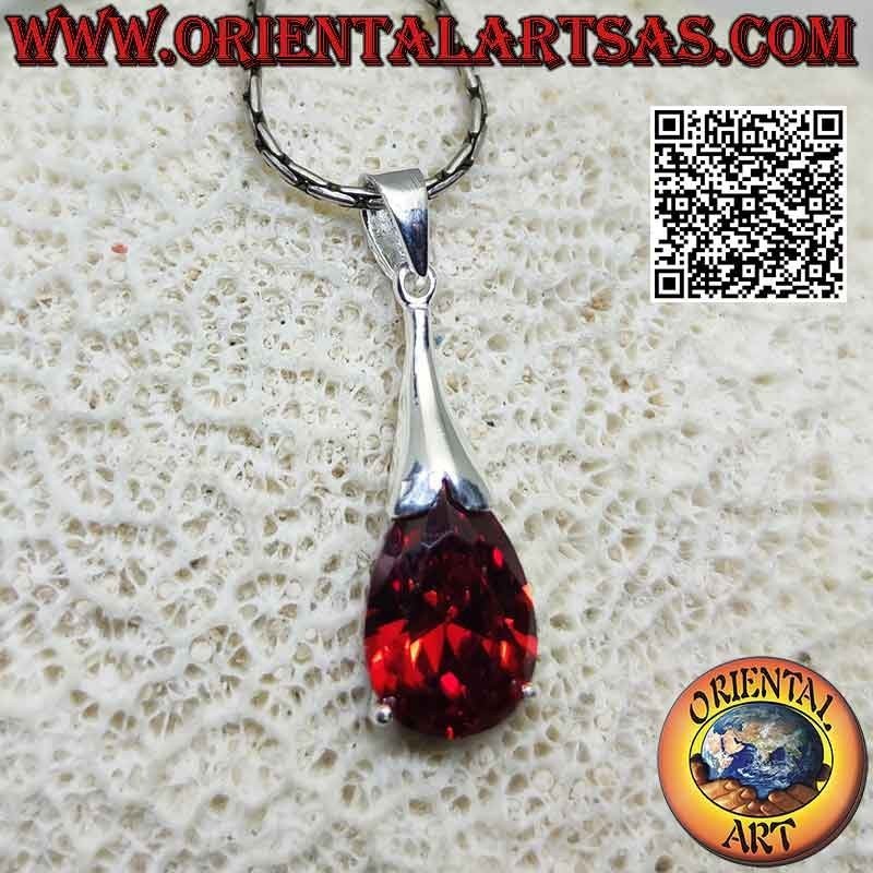 Pendentif en argent avec grenat ovale à facettes et crochet allongé