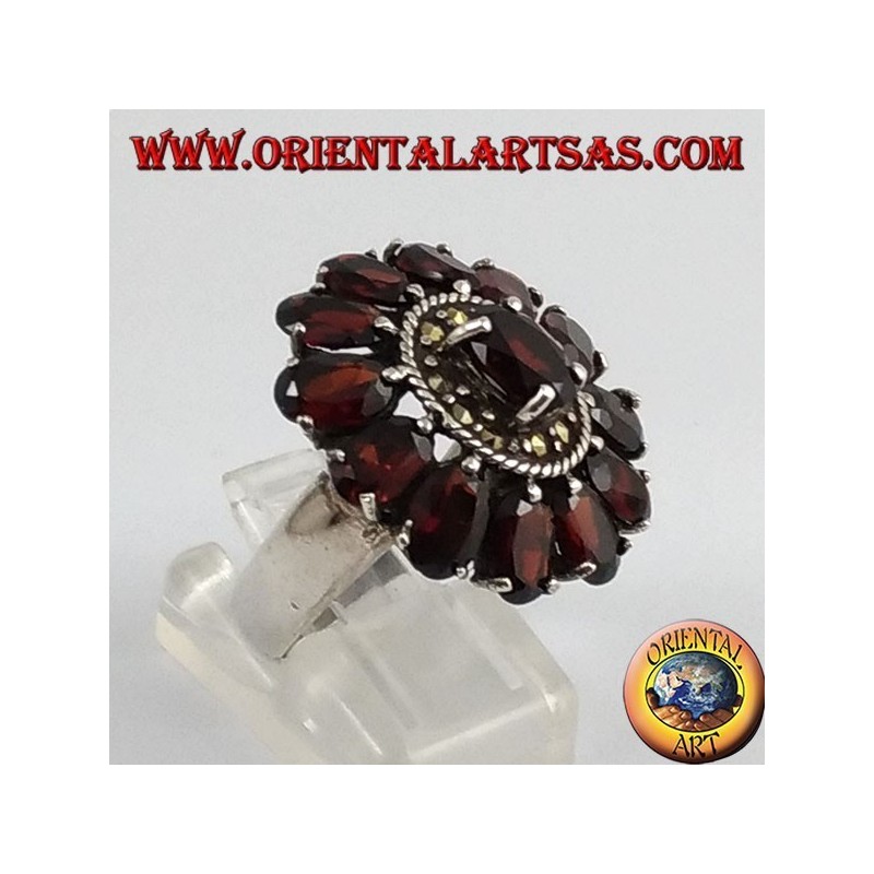oval silver ring, with 13 garnets natural oval faceted and marcasite
