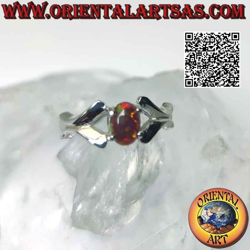 Bague en argent avec cabochon ovale opale de feu sertie