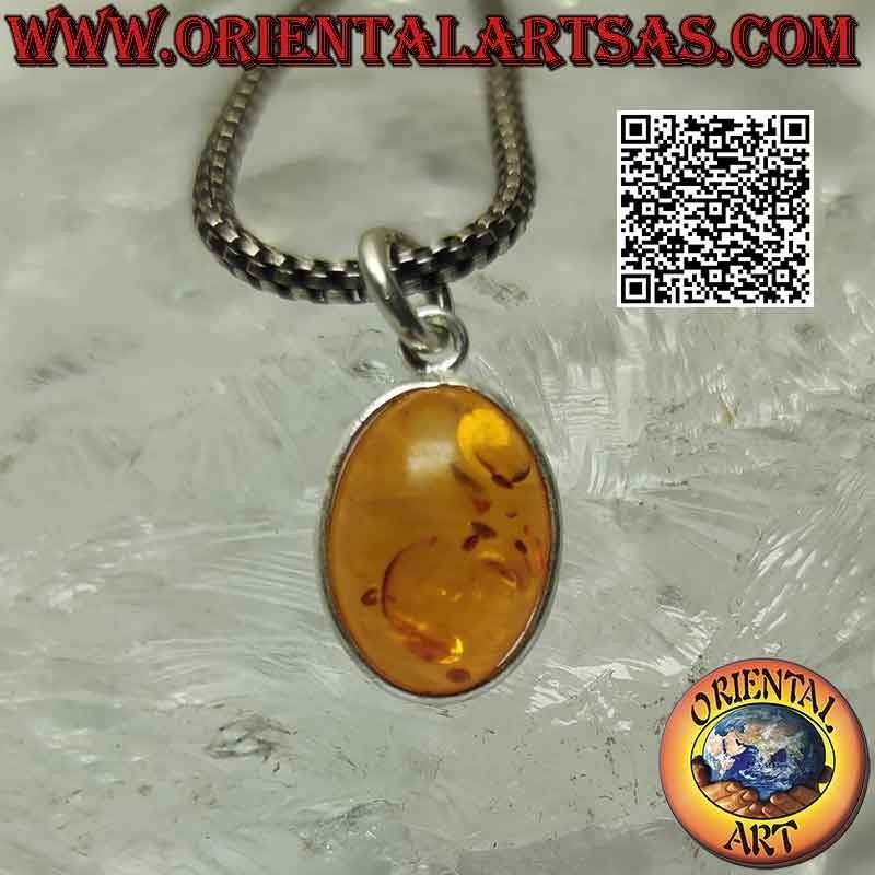 Colgante de ámbar báltico natural ovalado y gancho de plata 925 ‰