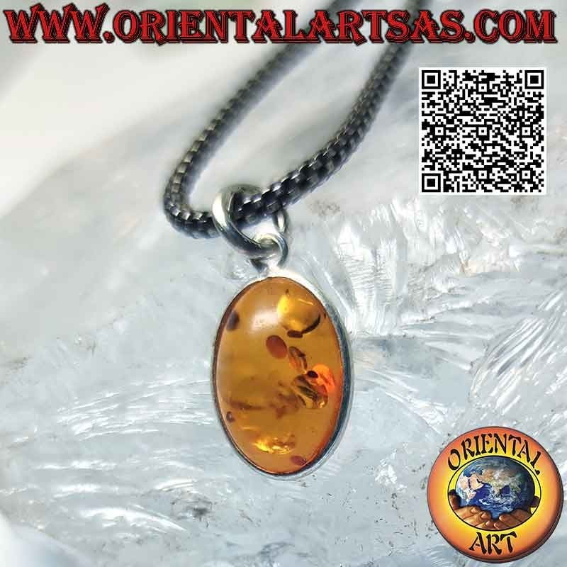 Pendentif ovale en ambre naturel de la Baltique et crochet en argent 925‰