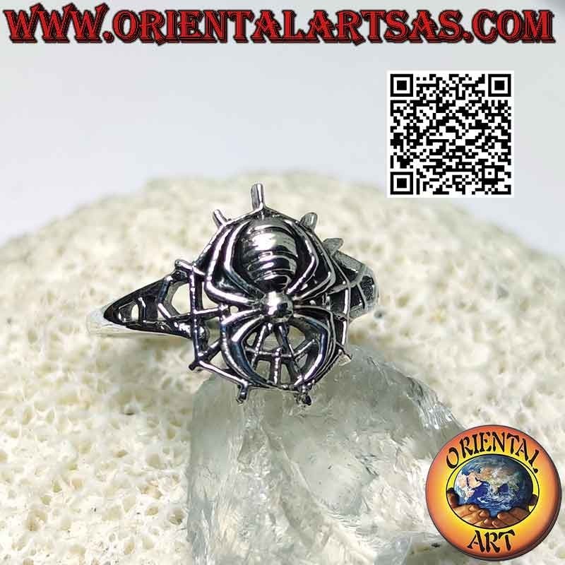 Anello in argento, il ragno di Spider Man su ragnatela