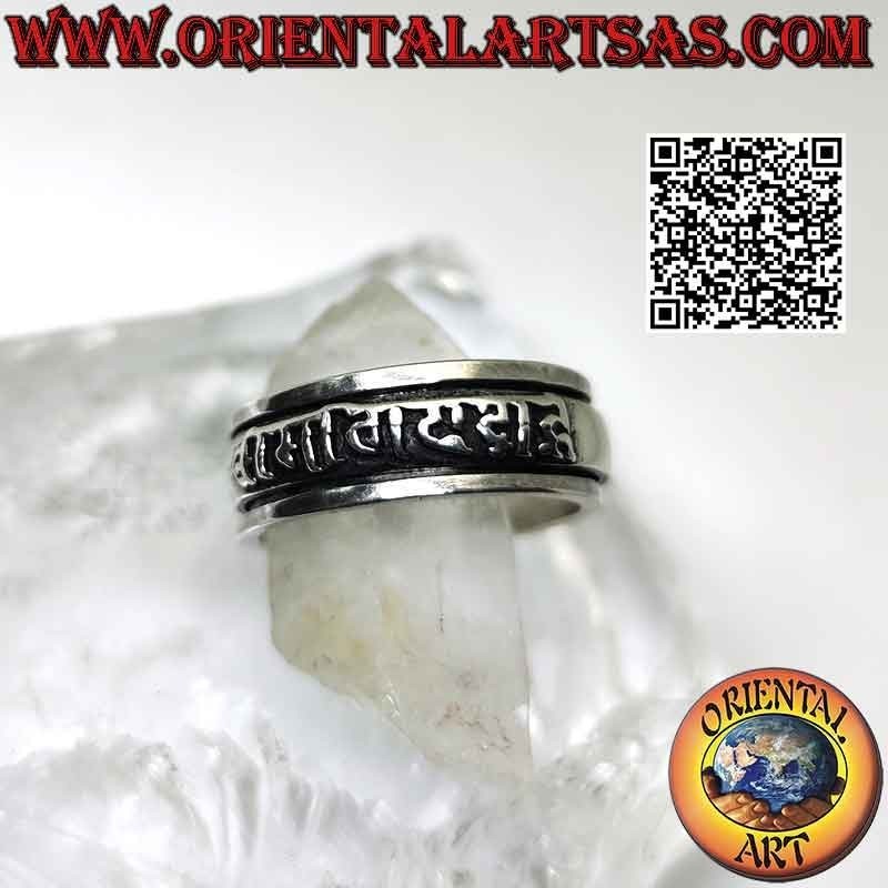 Silberring mit glattem Anti-Stress-Band mit tibetischem Mantra „OM MANI PADME HUM“ im Relief