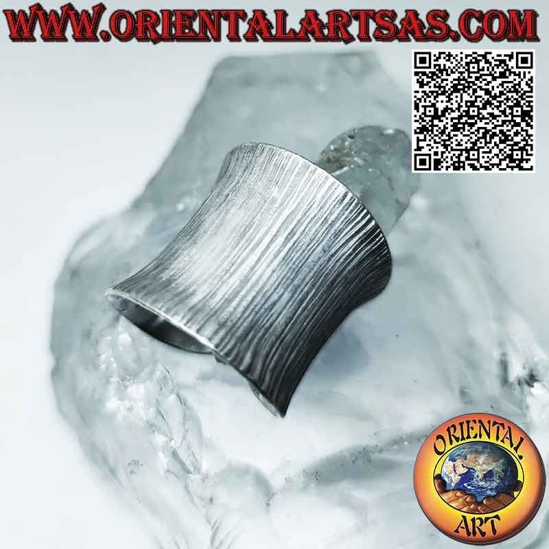 Anneau large concave avec gravures verticales en argent Karen, réglable