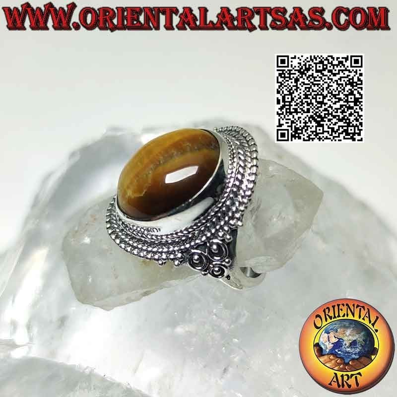 Anello in argento con grande occhio di tigre e decoro a microsfere