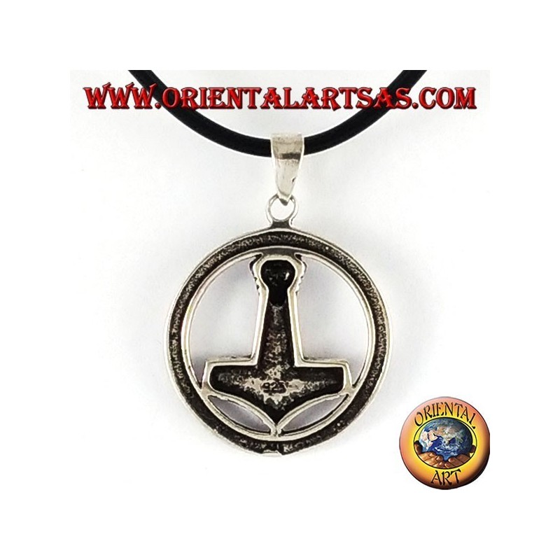 pendentif en argent, marteau de Thor dans le cercle runique