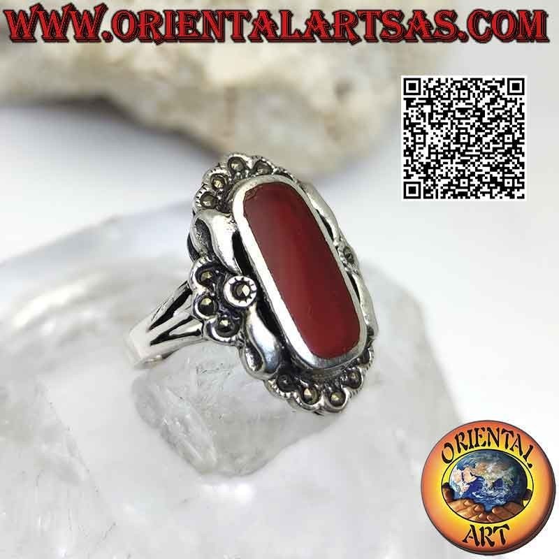 Bague en argent cornaline sur monture élégante avec marcassite