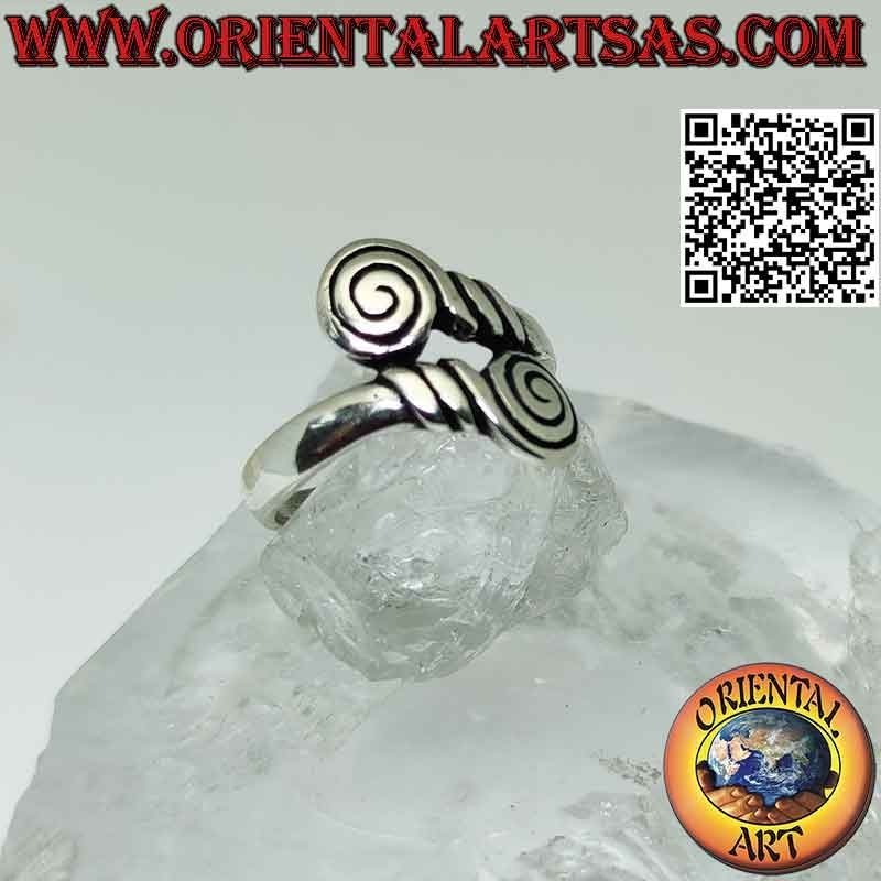 Anello in argento a doppia fascia liscia con spirale finale
