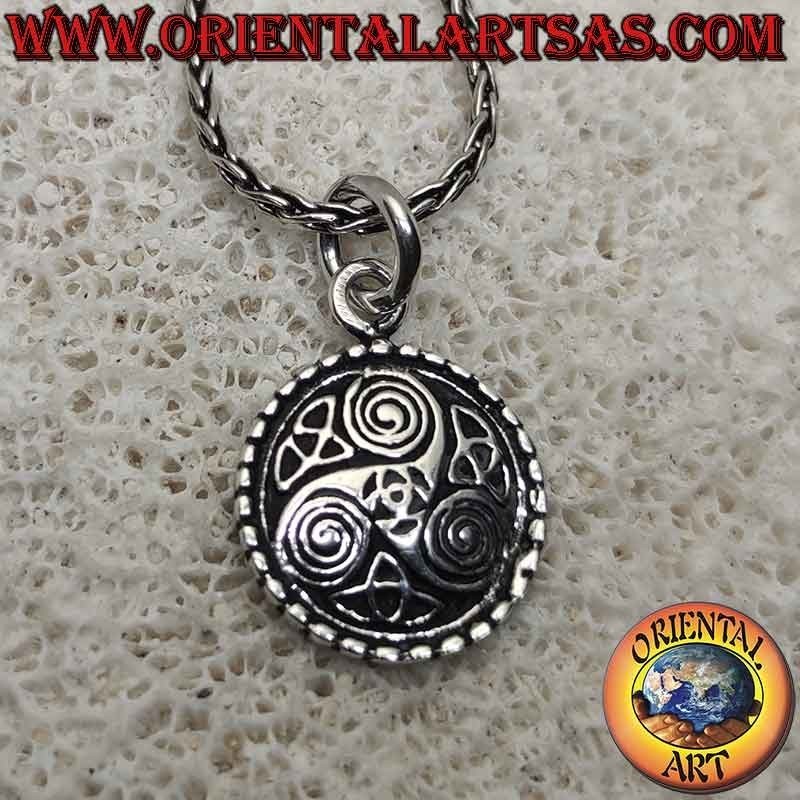 Silver pendant, medal with Triskele and three triquetra
