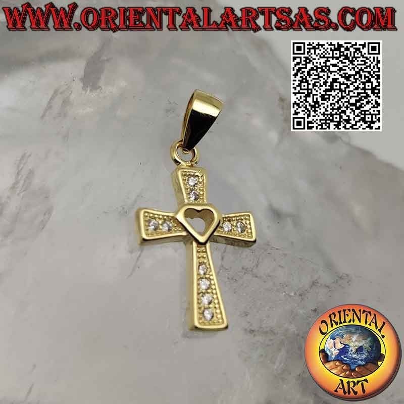 Pendentif en argent, croix chrétienne avec coeur au centre (plaqué or)