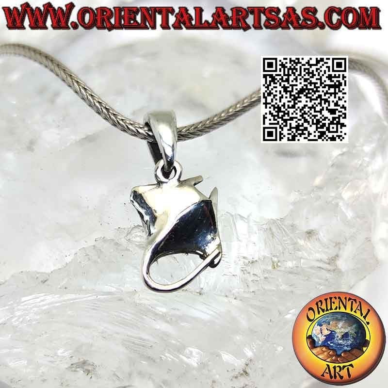 Silver pendant, ray fish, manta ray or torpedo (small)