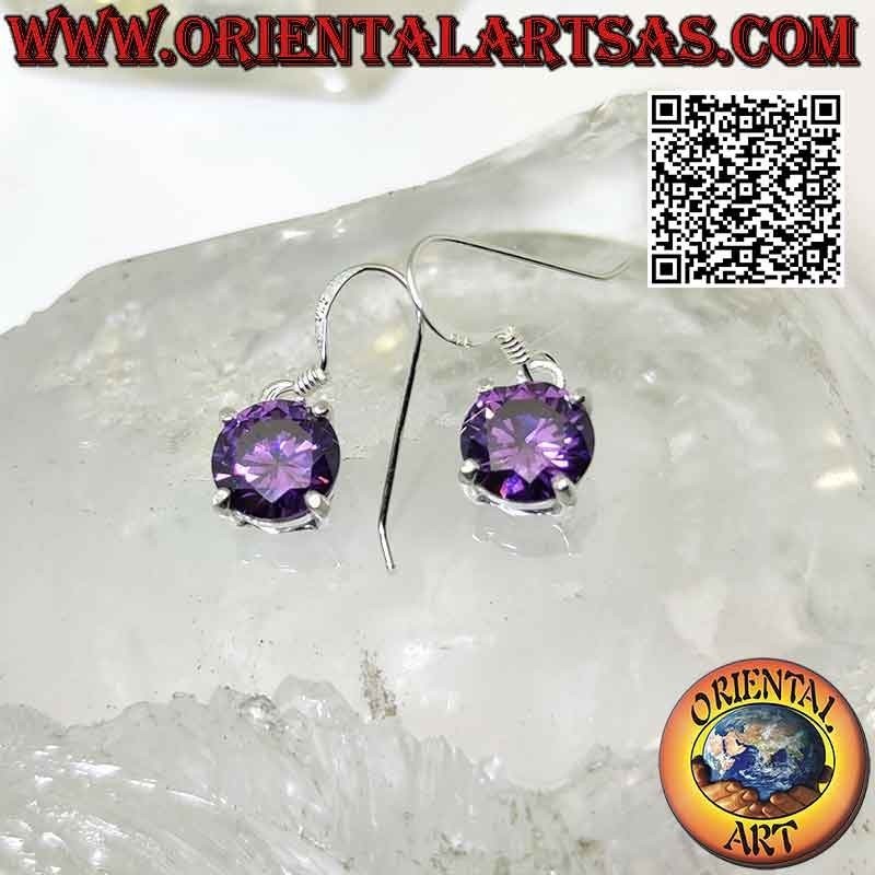 Silberohrringe mit rund facettiertem synthetischem Amethyst auf einem glatten Doppelrahmen