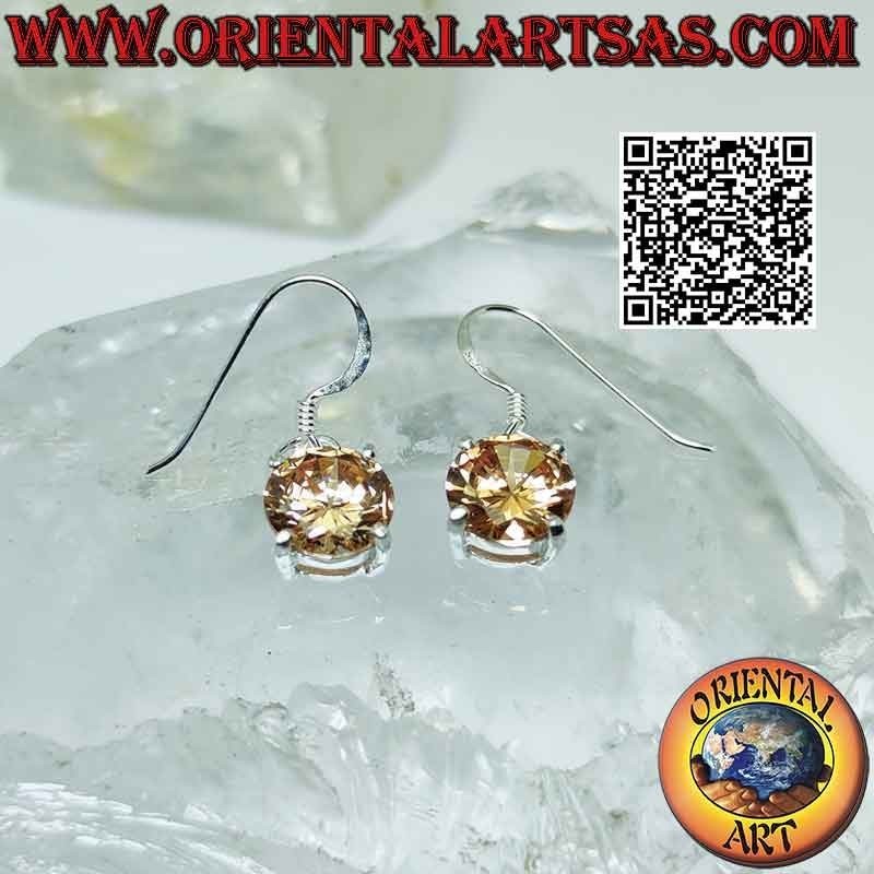 Orecchini in argento con zircone champagne tondo su montatura liscia