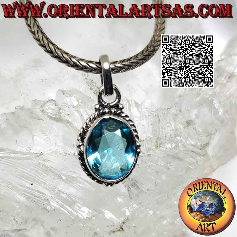Colgante de plata con topacio oval facetado, tejido y bolitas