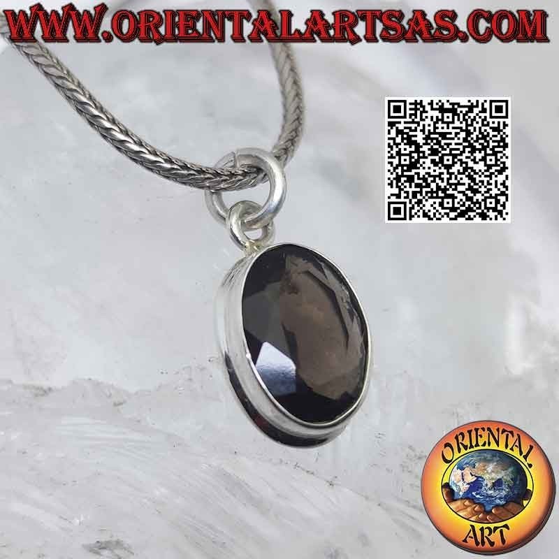 Pendentif en argent avec quartz fumé ovale sur une monture lisse et haute