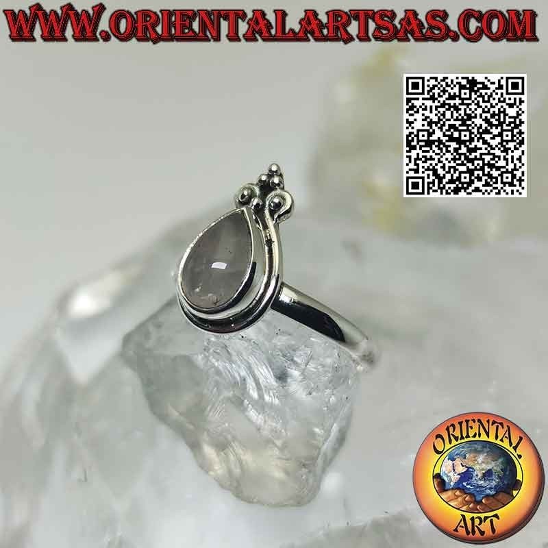 Bague en argent avec quartz rose en forme de larme et lis de la couronne