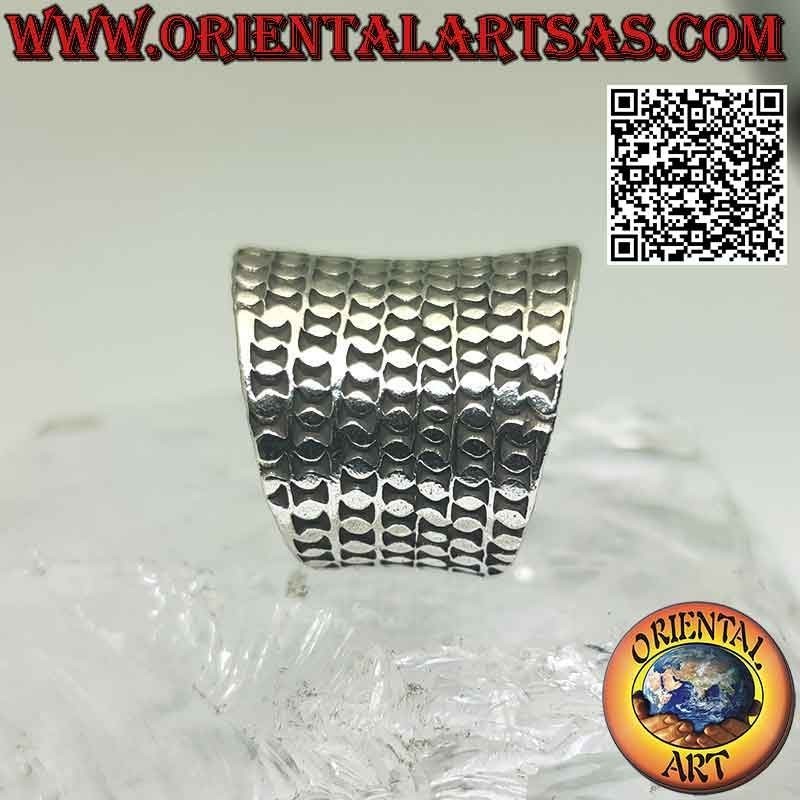 Anello in argento a fascia larga con borchie (Karen)