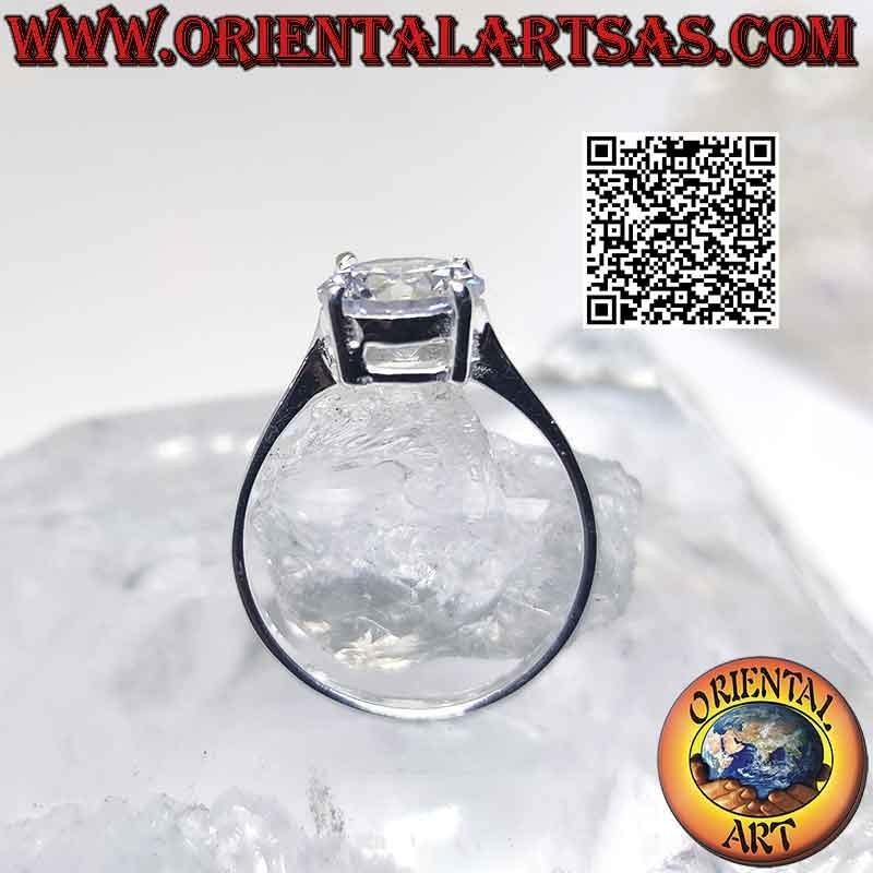 Anillo de plata con circonita blanca facetada redonda (Ø 8 mm)