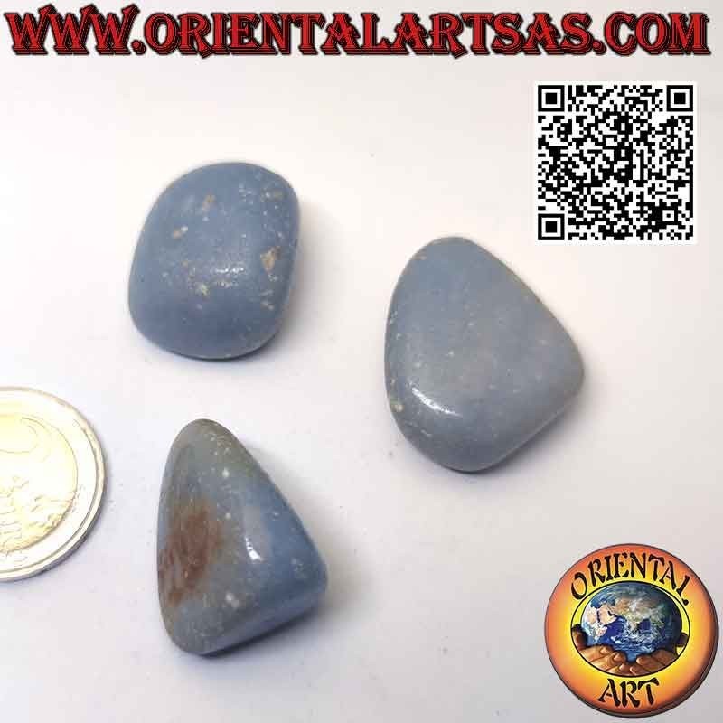 Angelita (anhidrita o piedra de los Ángeles) revuelta