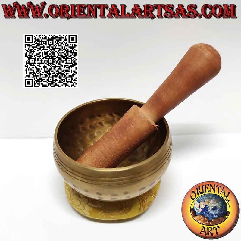 Campana tibetana da 8,5 cm Ø realizzata a punzone e battuta a mano con batacchio (185 g)