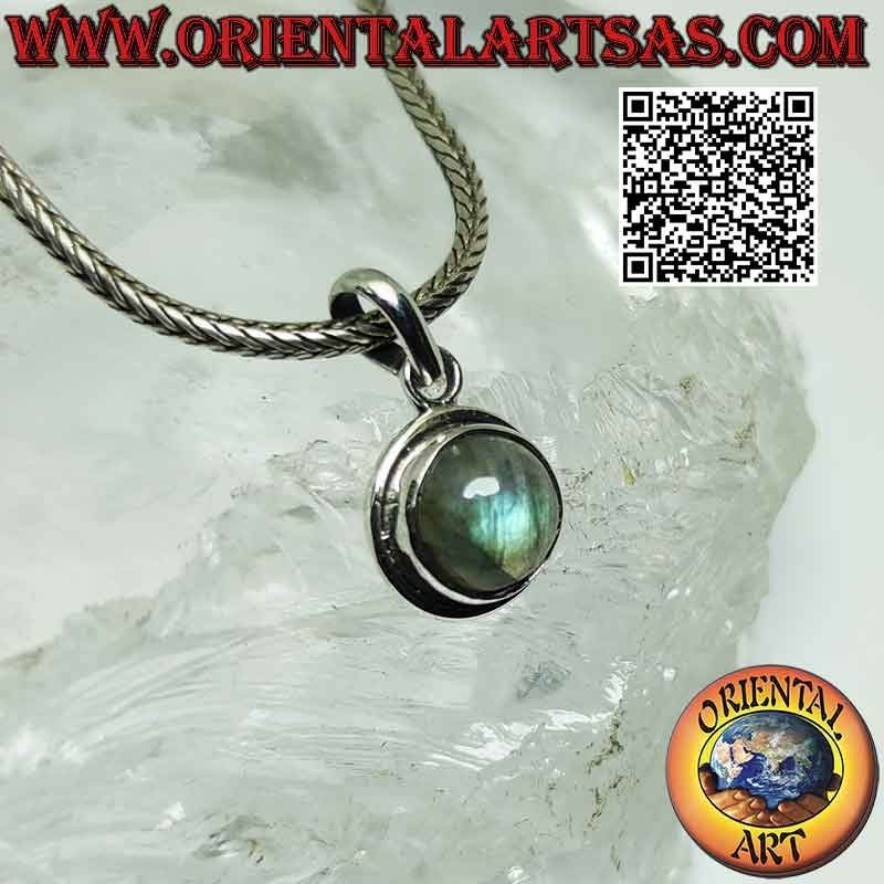 Silberanhänger mit rundem Cabochon, hoher Fassung und glattem Rand