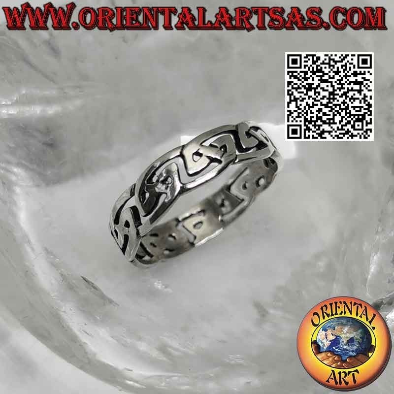 Silver band ring with openwork Celtic weaving (5 mm.)