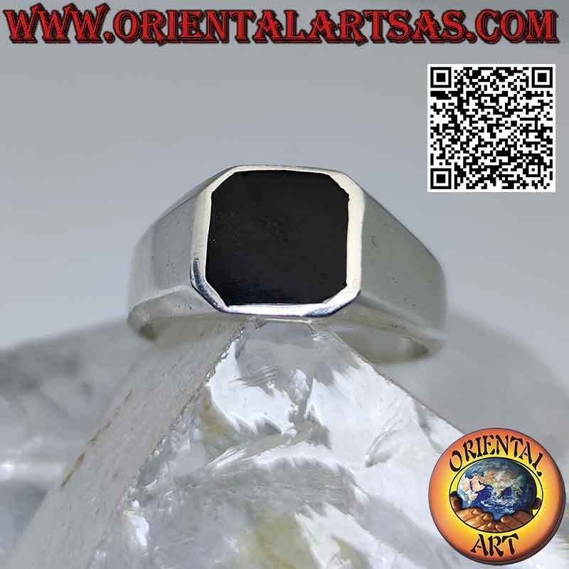 Bague en argent avec onyx carré biseauté et monture lisse
