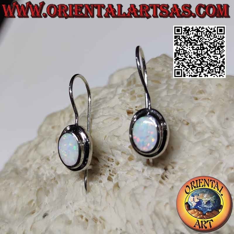 Silberohrringe mit ovalem Harlekin-Opal mit glattem Rand