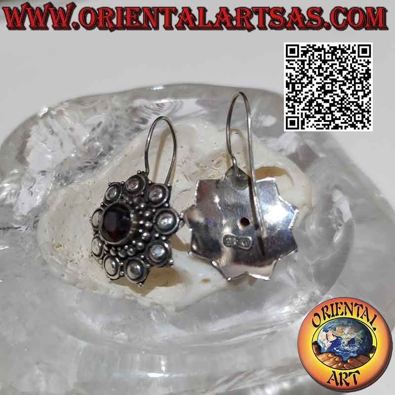 Pendientes flor de plata con bolas y discos redondos de granate