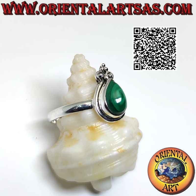 Silberring mit Cabochon-Tropfen aus Malachit, glattem Rand und Kronenlilie