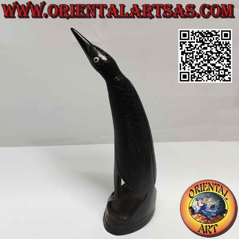 Cuervo tallado en un cuerno de búfalo hecho a mano (23cm)