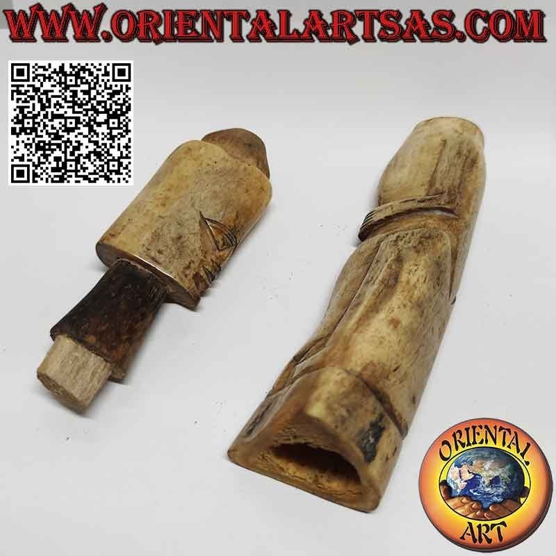 Primitive Skulptur eines Eingeborenen mit Geheimfach aus Knochen (25cm)