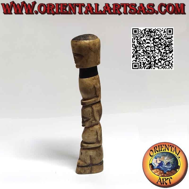 Primitive sculpture indigenous couple with secret compartment in bone (22 cm)