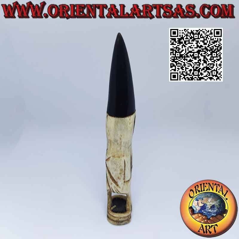 Scultura primitiva di un indigeno in osso e corno di bufalo (16 cm)