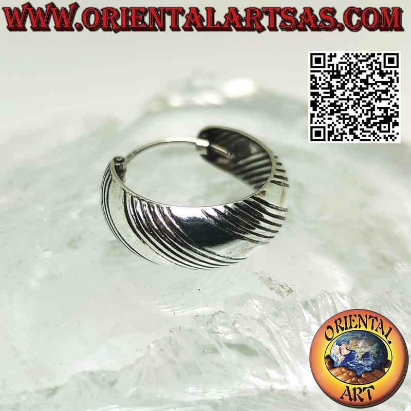 Boucles d'oreilles en argent avec large cercle bombé ciselé 20 mm (3)