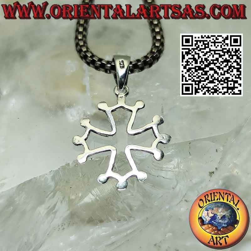 Pendentif en argent en forme de croix occitane