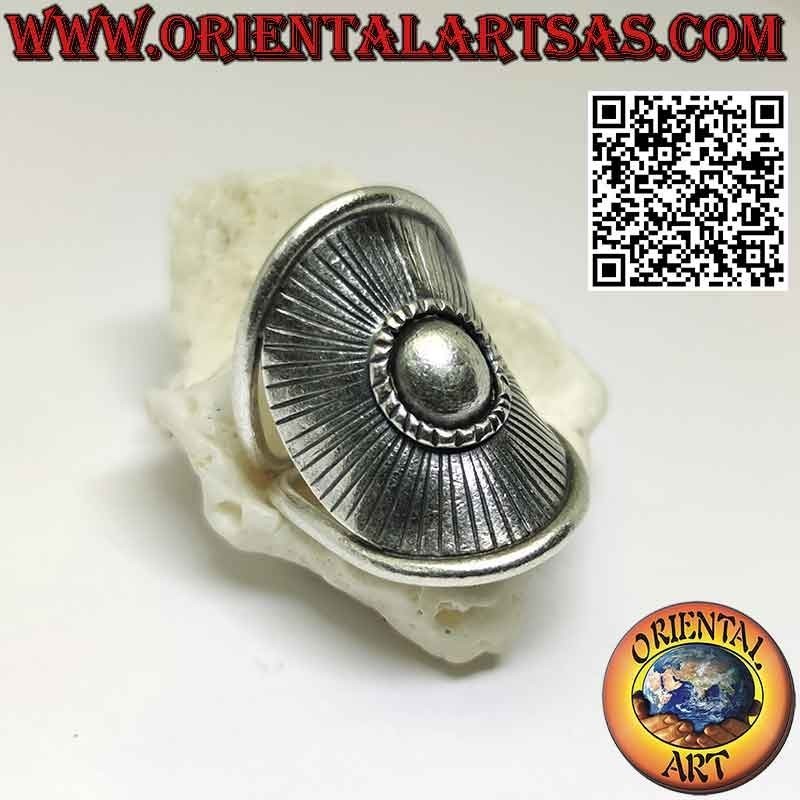 Anello in argento scudo solare  fatto a mano dai Karen